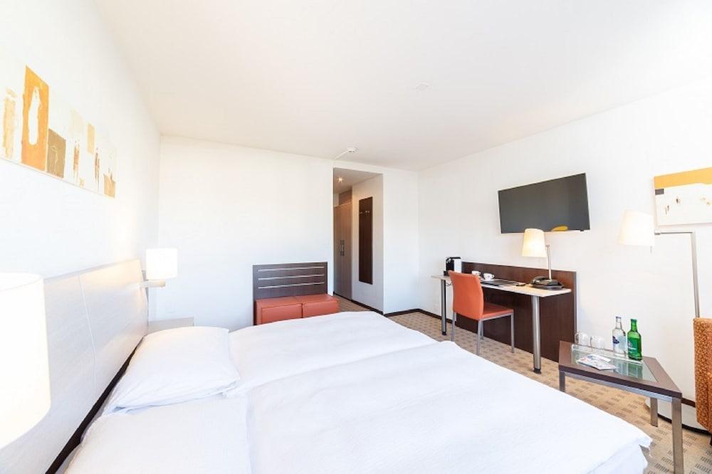 Hotel Alfa Birsfelden Esterno foto