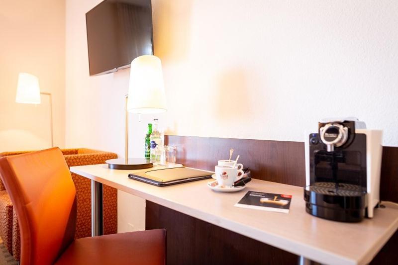 Hotel Alfa Birsfelden Esterno foto
