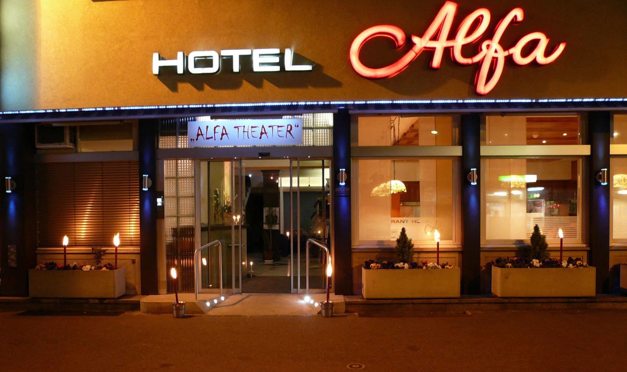 Hotel Alfa Birsfelden Esterno foto