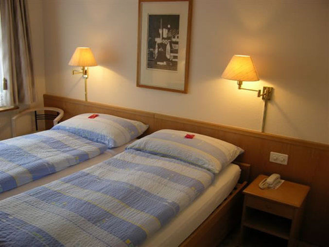Hotel Alfa Birsfelden Camera foto